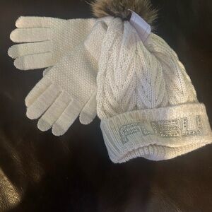 FUBU Cream Knit Gloves with Fur Pom